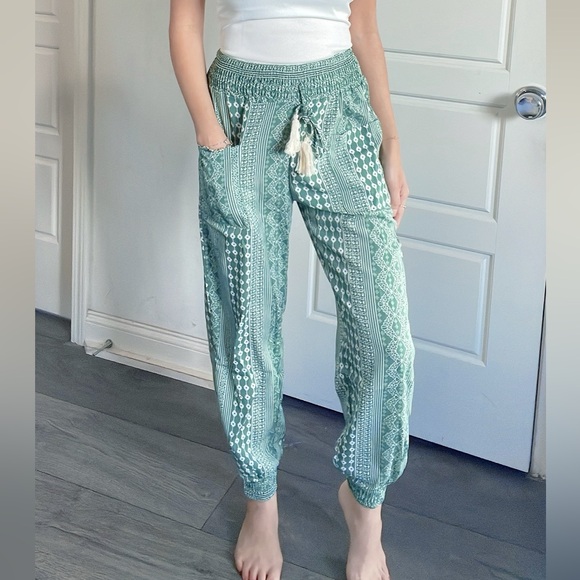 011 Boho Green Geo Print Stretch Waist Joggers - Picture 12 of 12